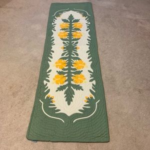 Hawaiian Handmade Quilt Table Runner